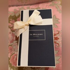 Jo Malone Navy Presentation Box with Cream Ribbon ( EMPTY BOX )